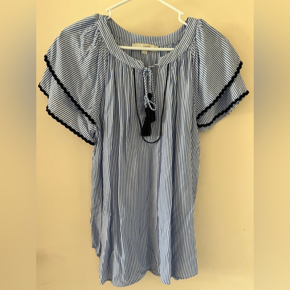 Loft Blouse - Picture 2 of 4